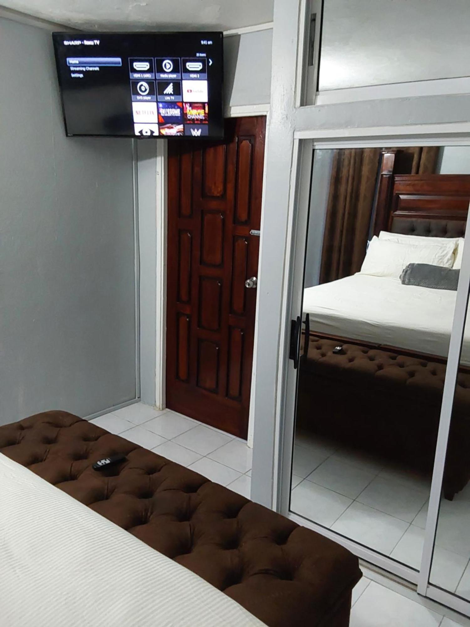 Zipcode Hideaway Guesthouse 波特莫尔 外观 照片